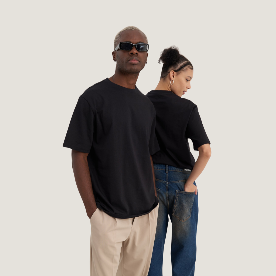Unisex Oversized T-Shirt – Black