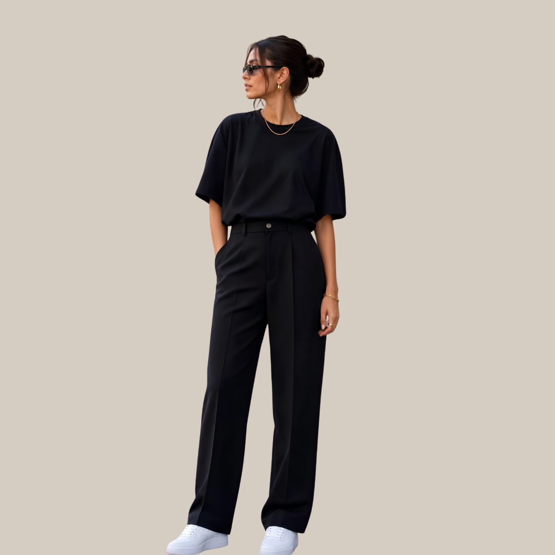 Women's Relaxed-Fit T-Shirt – Black